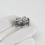 Chrome Hearts New Retro Tomb Cross Ring