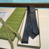Gucci New Classic Men's GG Logo Silk Tie