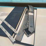 Dior New Men's Silk Vine Pattern Tie