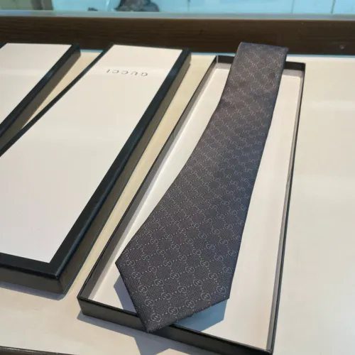 Gucci New Men's GG Logo Printed Tie