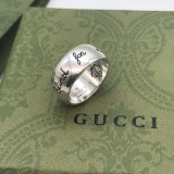 Gucci Fashion Blind for Love Wide Ring