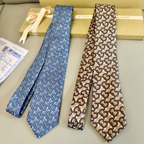 Burberry New Classic Men's TB Jacquard Silk Tie