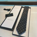 Gucci New Classic Men's GG Logo Jacquard Silk Tie