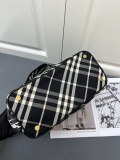 Burberry New Classic Grid Tote Bag Size: 41 × 14 × 26 CM
