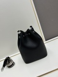 Prada Fashion Leather Bucket Bag Size: 20 × 25x14CM
