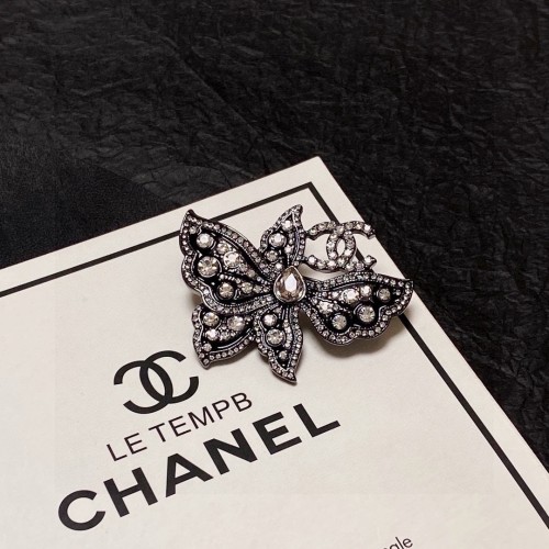 Chanel New Fashion Full Diamond Butterfly Brooch