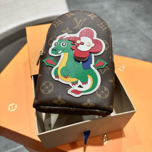 Louis Vuitton New Dinosaur Wallet Earphone Bag Crossbody Bag