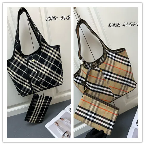 Burberry New Classic Grid Tote Bag Size: 41 × 14 × 26 CM