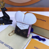 Louis Vuitton New Classic Cat and Mouse Earphone Bag Keychain