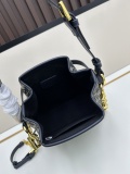 Dior Fashion Versatile Leather Bucket Bag Size: 24 × 10x24.5CM