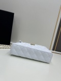 Chanel New Lunch Box Bag Chain Bag Handbag Size: 19x11x5 CM