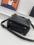 Yves Saint Laurent Fashion Leather Bucket Bag with Handbag Size: 24 × 5 × 24 CM