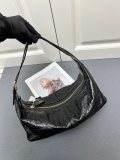 Dior Fashion Retro Dumpling Bag Crossbody Bag Size: 33 x16 × 15 CM