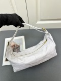Dior Fashion Retro Dumpling Bag Crossbody Bag Size: 33 x16 × 15 CM