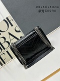 Yves Saint Laurent Classic Logo Chain Bag Flip Bag Size: 22 × 16 × 12 CM