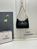 Chanel Classic Leather Casual Chain Bag Crossbody Bag Size: 24 × 20 × 8 CM Chanel Classic Leather Casual Chain Bag Crossbody Bag Size: 24 × 20 × 8 CM