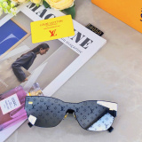 Louis Vuitton New Fashion Large Frame Sunglasses