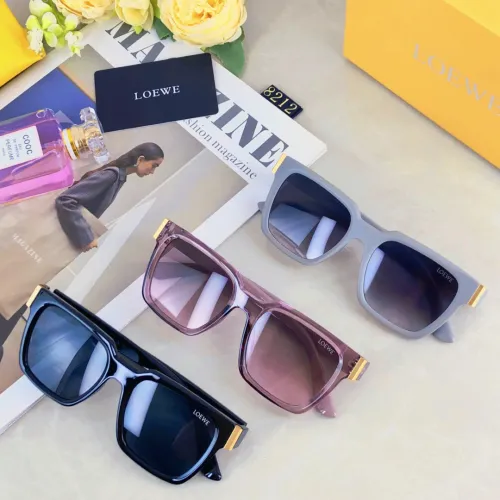 Loewe New Fashion Square Casual Sunglasses
