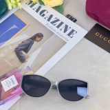 Gucci High Street Fashion Sunglasses Cat Eye Sunglasses