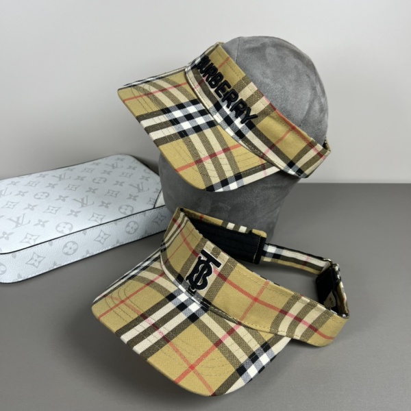 Burberry New Couple Sports and Leisure Empty Top Hat Sunshade Hat