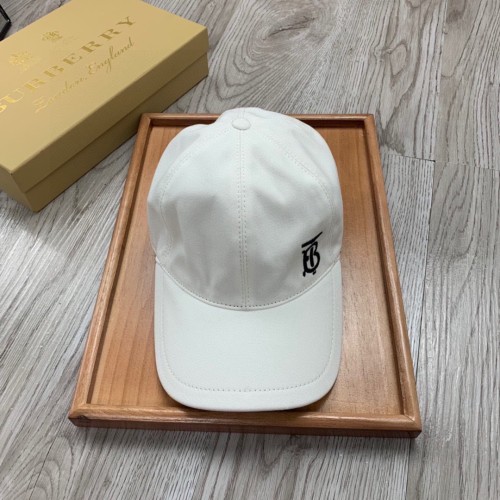 Burberry Fashion Embroidered TB Baseball Hat Duck Tongue Hat