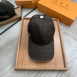Louis Vuitton New Classic Versatile Checkered Duck Tongue Hat