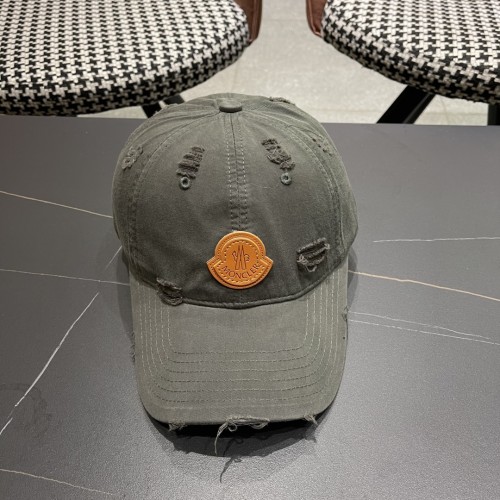 Moncler New Retro Personalized Piercing Baseball Hat