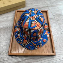 Burberry New Fashion Logo Fisherman's Hat Burberry New Fashion Logo Fisherman's Hat