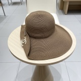 Chanel New Large Brimmed Straw Hat Foldable Sunscreen Hat
