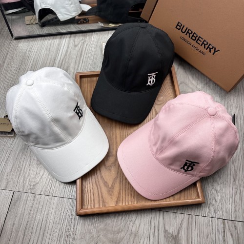 Burberry Fashion Embroidered TB Baseball Hat Duck Tongue Hat