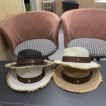 Fendi New Retro Versatile Hairy Straw Hat Sunshade Hat Fendi New Retro Versatile Hairy Straw Hat Sunshade Hat