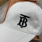Burberry Fashion Embroidered TB Baseball Hat Duck Tongue Hat