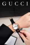 Gucci New Simple Double G Round Quartz Watch