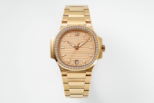 Patek Philippe's Most Beautiful Nautilus Elegant Quartz Watch