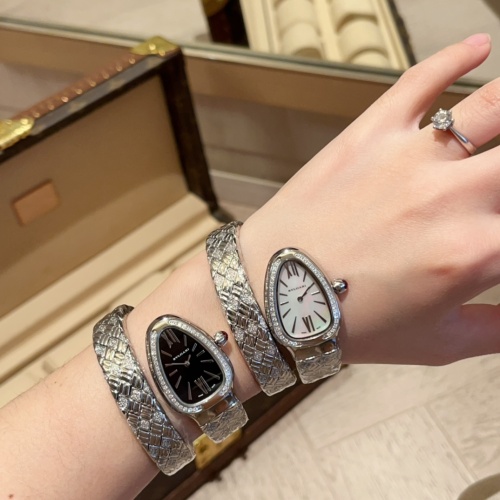 Bvlgari New Fashion Diamond Set Serpentine Quartz Watch