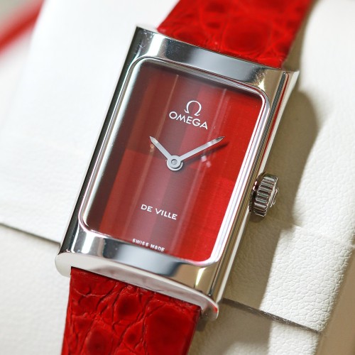 OMEGA Chessboard Series Antique Elegant Square Watch