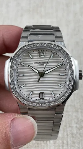 Patek Philippe 7118 Series Classic Diamond Set Automatic Mechanical Watch