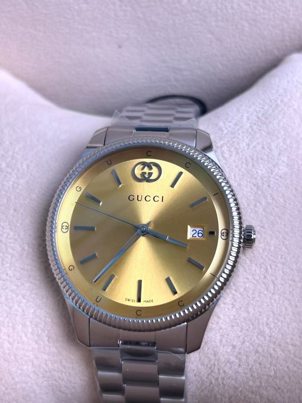Gucci Timeless Men's Double G Quartz Watch Series