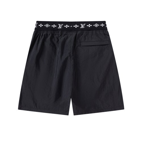 Louis Vuitton New Fashion Embroidered Logo Five Part Shorts Fashion Casual Beach Pants