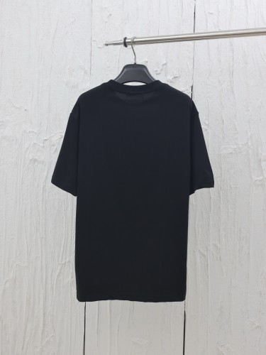 Louis Vuitton New Hardware Logo Short Sleeve Couple Round Neck T-shirt