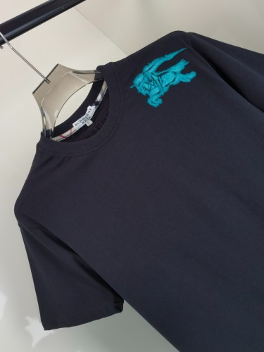 Burberry New Fashion War Horse Printed Short Sleeve Unisex Casual Round Neck T-shirt