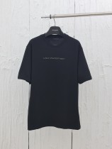 Louis Vuitton New Hardware Logo Short Sleeve Couple Round Neck T-shirt