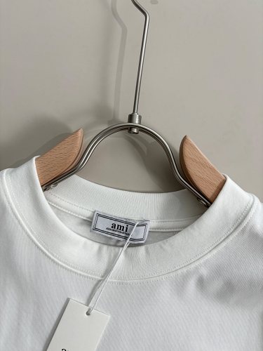 Ami Paris New Embroidered Love Casual Short Sleeve T-shirt