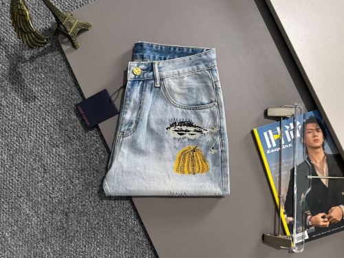 Louis Vuitton New Unisex Personalized Printed Casual Washed Denim Shorts
