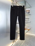 Burberry New Spring/Summer Classic Hardware Battle Horse Slimming Small Leg Jeans
