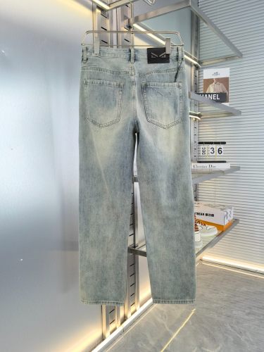 Fendi New Spring/Summer Classic Hardware Monster Wash Slimming Small Leg Jeans