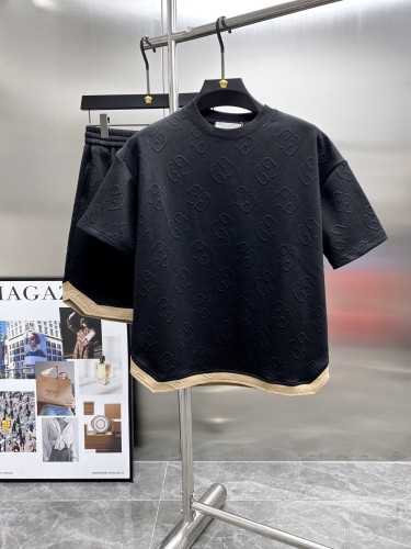 Gucci New Classic Full Embossed Logo Contrast Casual Short Sleeve Set