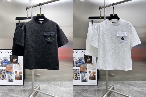 Fendi New Classic Full Embossed Logo Casual Short Sleeve Set