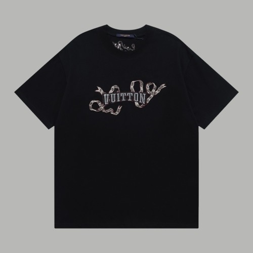 Louis Vuitton Snake Year Embroidered Signature Short Sleeve Unisex Casual Loose T-shirt
