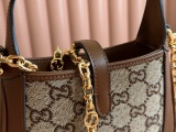 Gucci New Fashion Diamond Underarm Bag Crossbody Bag Size: 19x13x3 CM